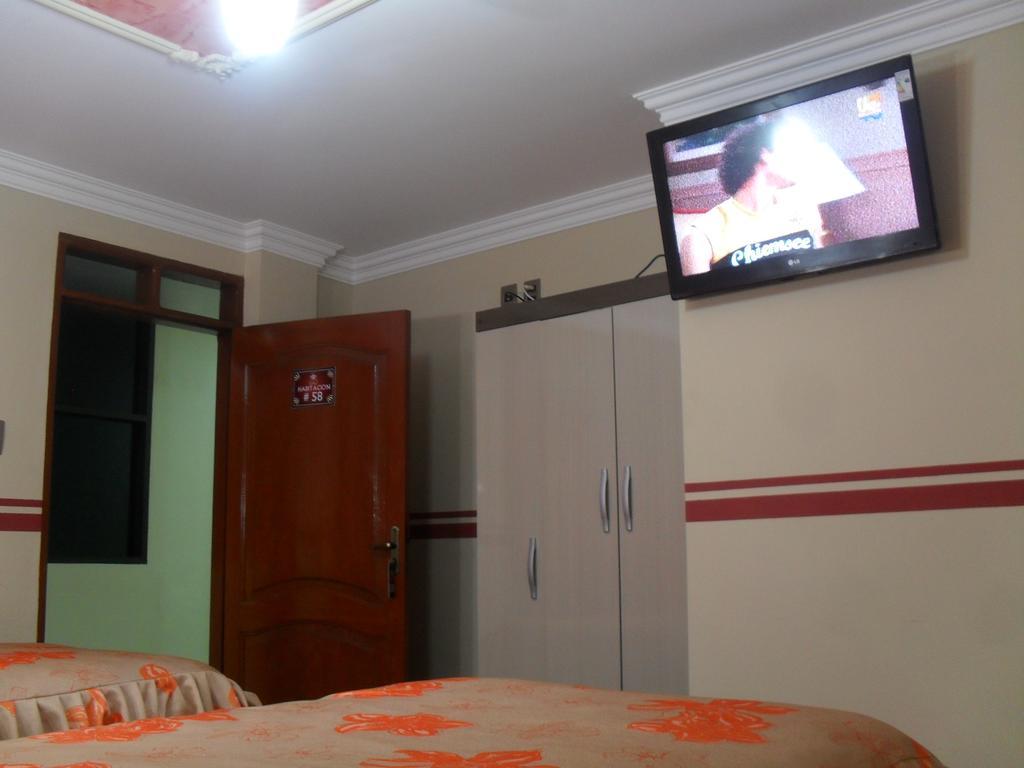 Hostal Corona Blanca Sucre Exterior foto