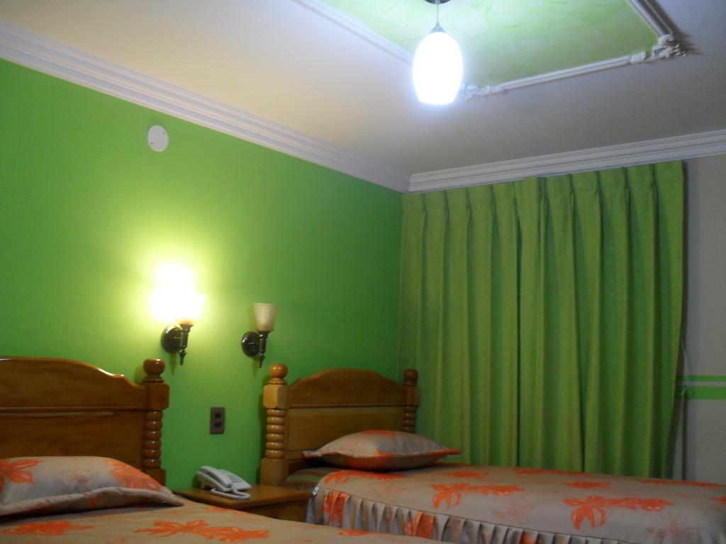 Hostal Corona Blanca Sucre Quarto foto